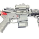 SPECIAL RED AR FIXED MAG ON AR RIGHT