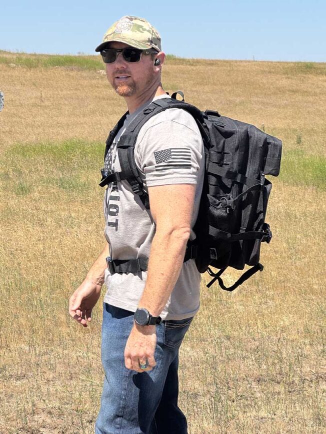 Cross Armory Tactical HIGHCAP Backpack with MOLLE - black with red5