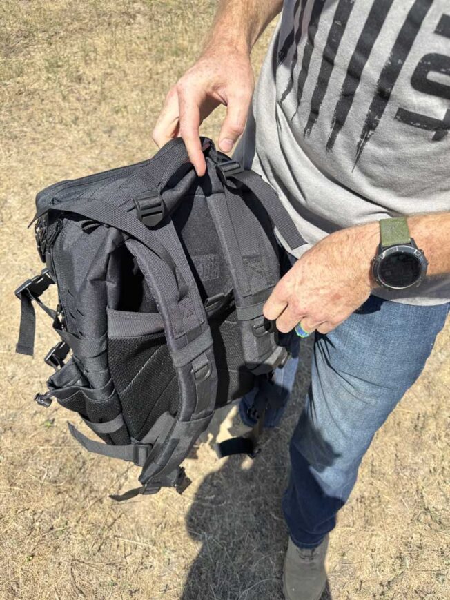 Cross Armory Tactical HIGHCAP Backpack with MOLLE - black with red8