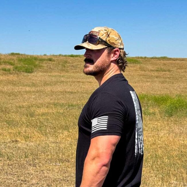 US Army T-Shirt Cross Armory3