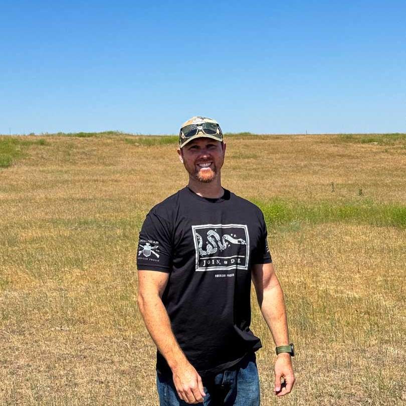 Join or Die Cross T-shirt6